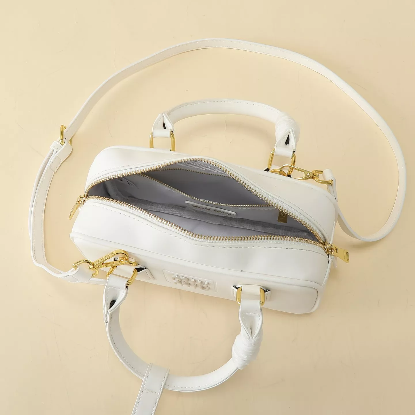 Sophisticated 899 MIU MIU AAA Quality Handbags For Women