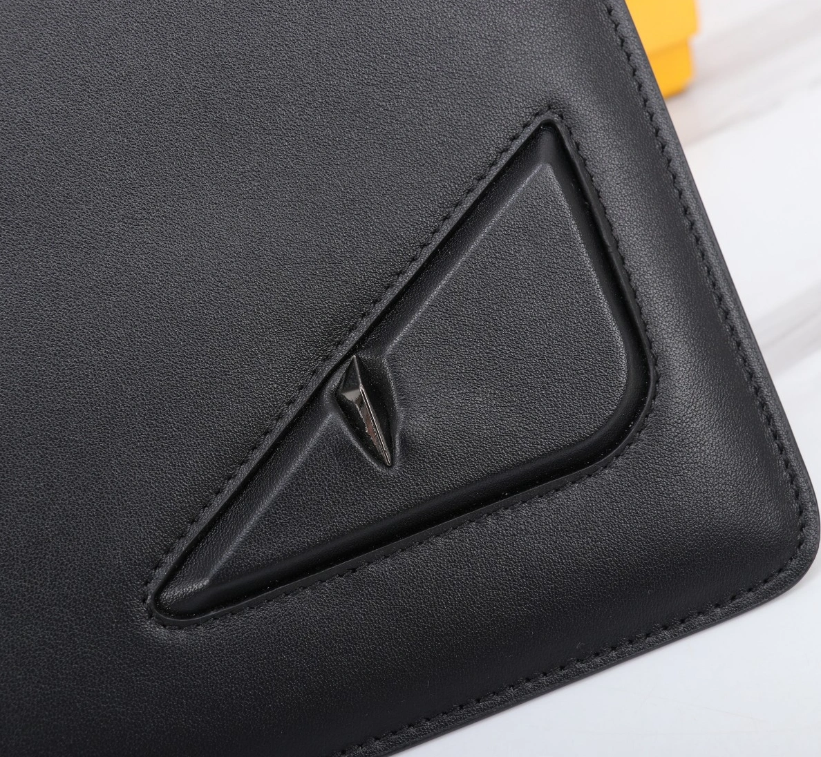 Sophisticated 9000 Fendi AAA Man Wallets