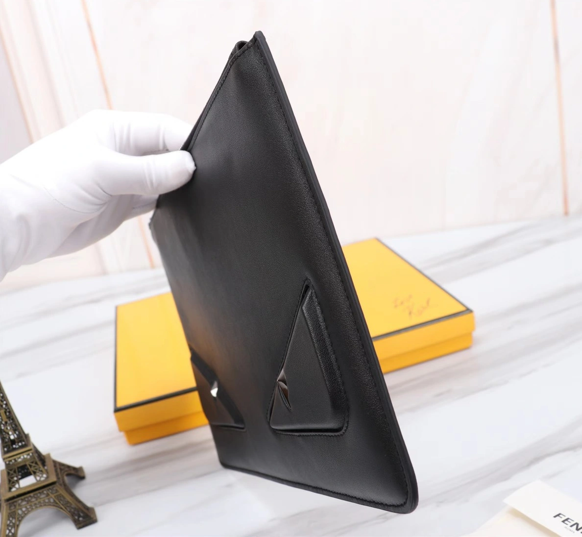 Sophisticated 9000 Fendi AAA Man Wallets