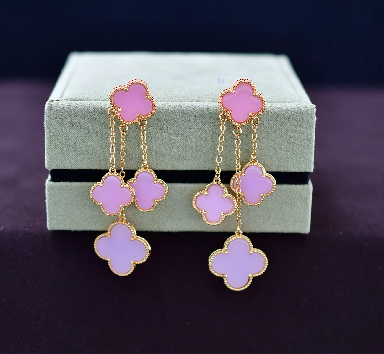 Sophisticated 9029 Van Cleef & Arpels Earrings For Women
