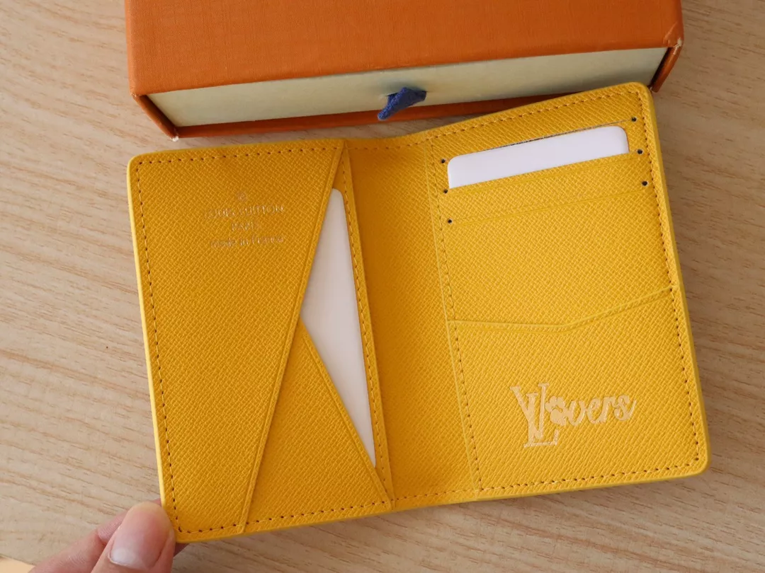 Sophisticated 9165 Louis Vuitton LV Card Case For Women