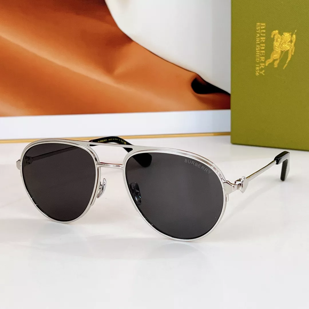 Sophisticated 9166 Burberry AAA Quality Sunglasses