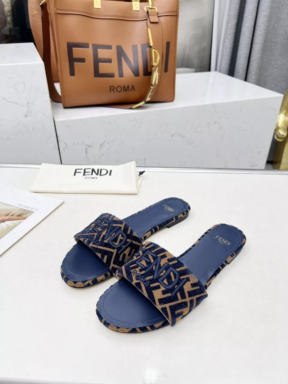 Sophisticated 9188 Fendi Slippers For Women