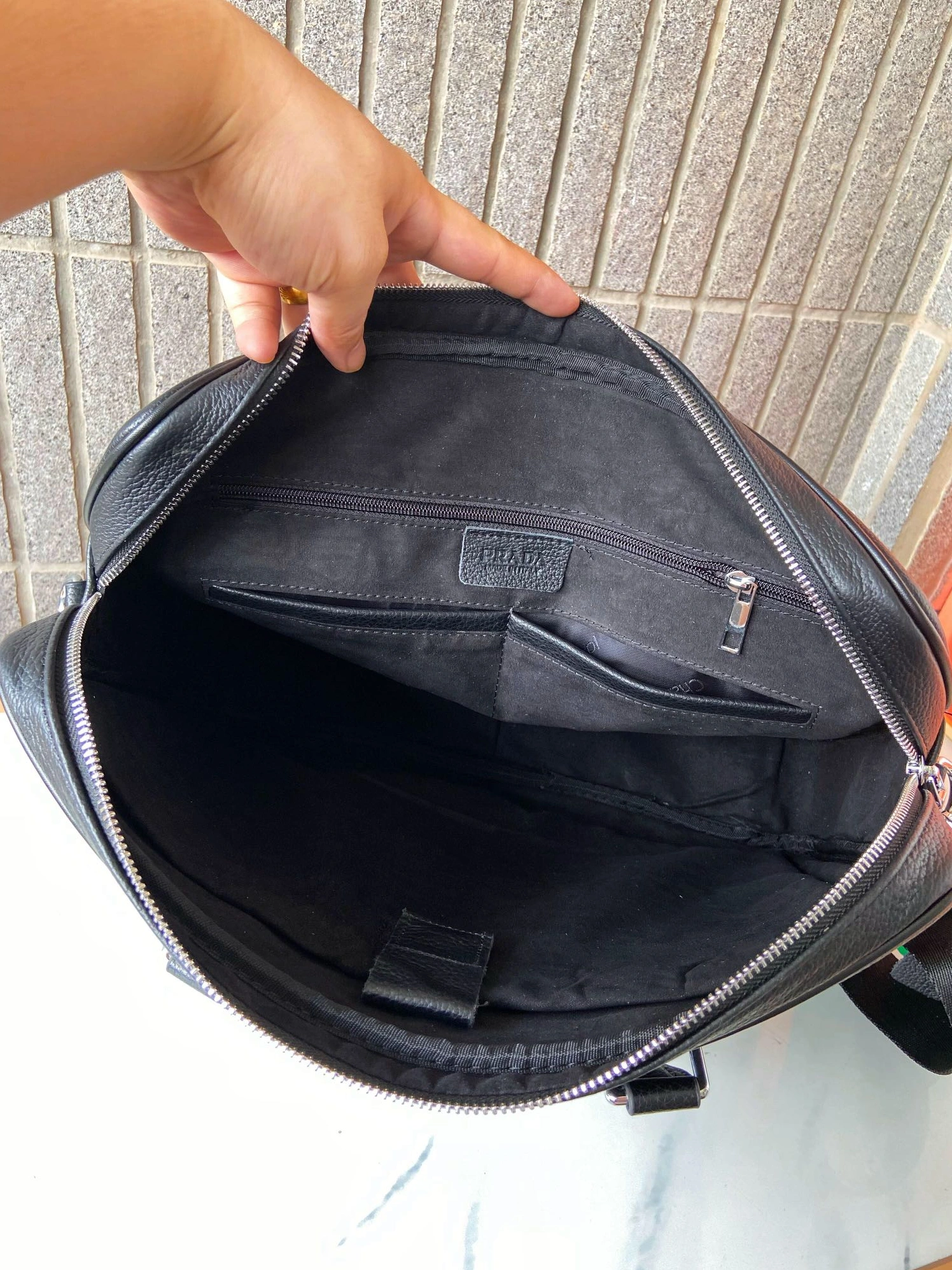 Sophisticated 9246 Prada AAA Man Handbags