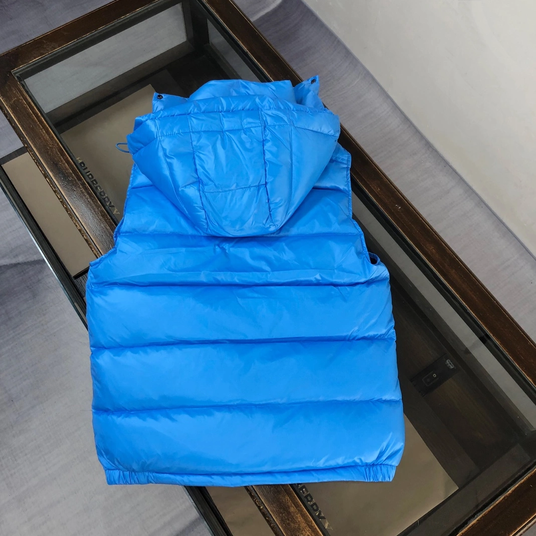 Sophisticated 9263 Moncler Down Feather Coat Sleeveless For Unisex