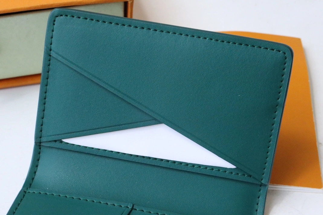 Sophisticated 9307 Louis Vuitton AAA Quality Card Case For Women