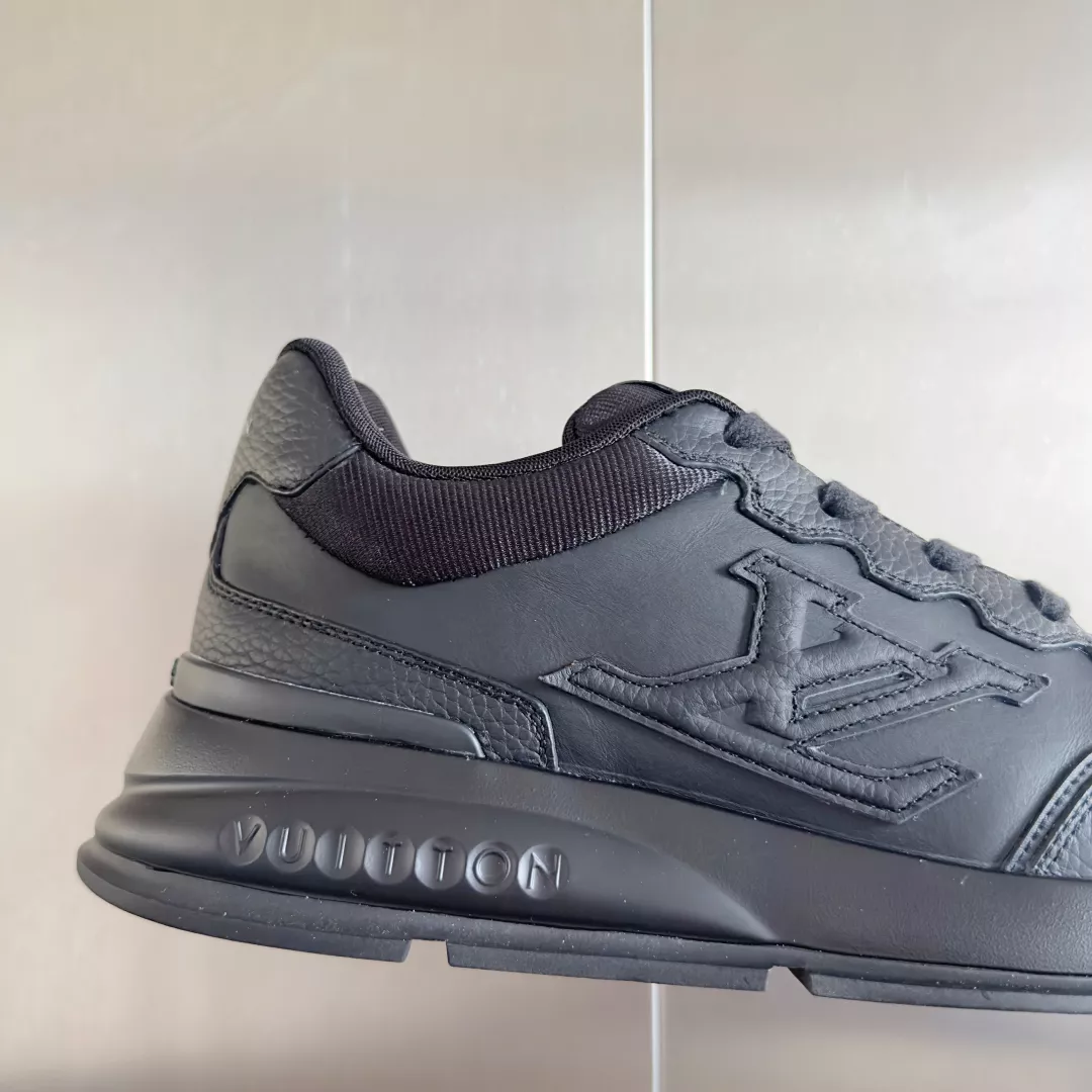 Sophisticated 9374 Louis Vuitton Casual Shoes For Men