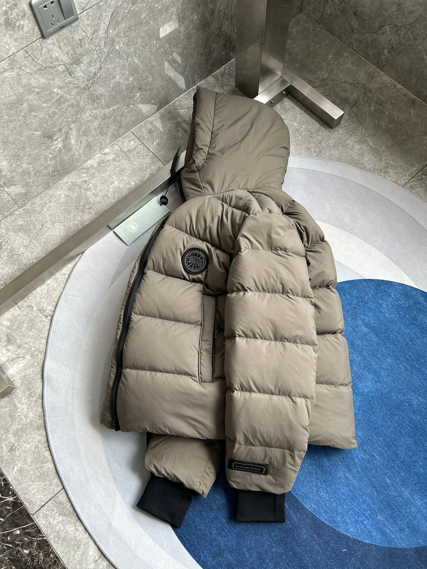 Sophisticated 938 Canada Goose Down Feather Coat Long Sleeved For Unisex