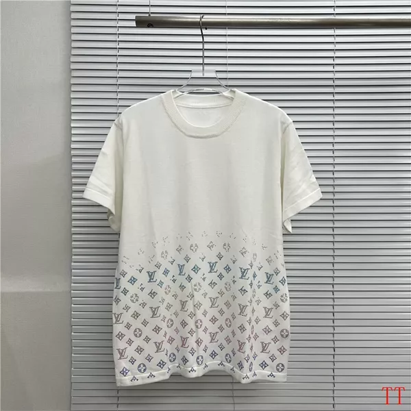 Sophisticated 9400 Louis Vuitton LV T-Shirts Short Sleeved For Men