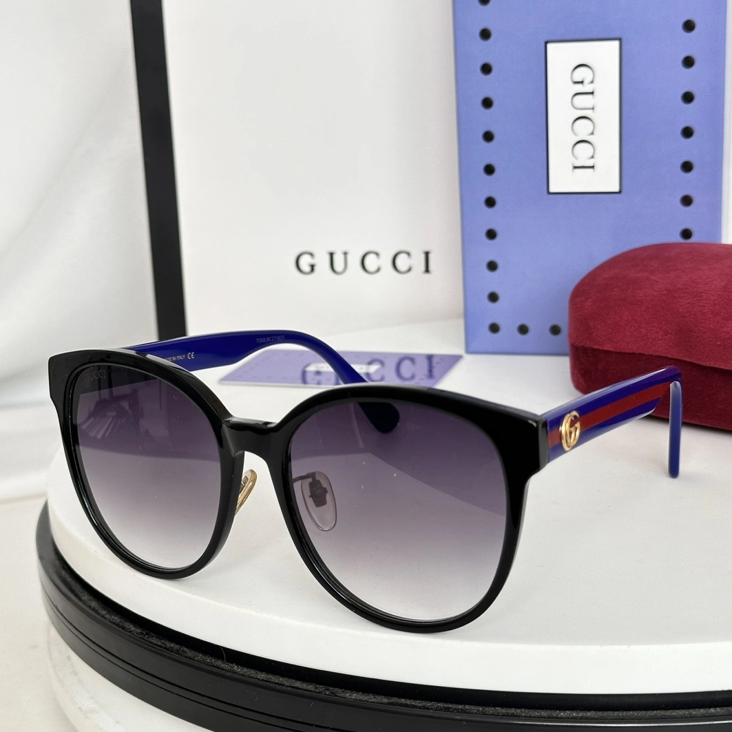 Sophisticated 9820 Gucci AAA Quality Sunglasses