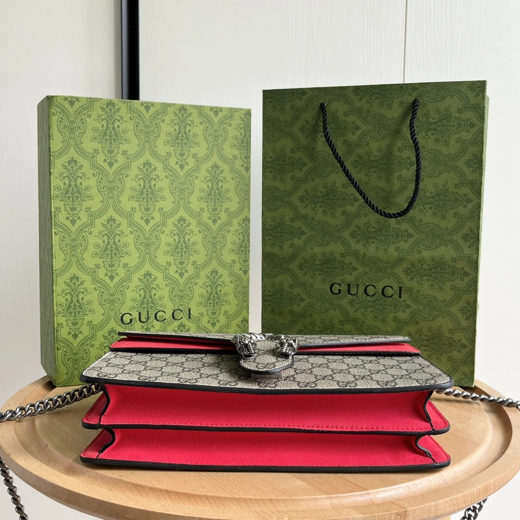 Sophisticated 9832 Gucci AAA Quality Messenger Bags For Women