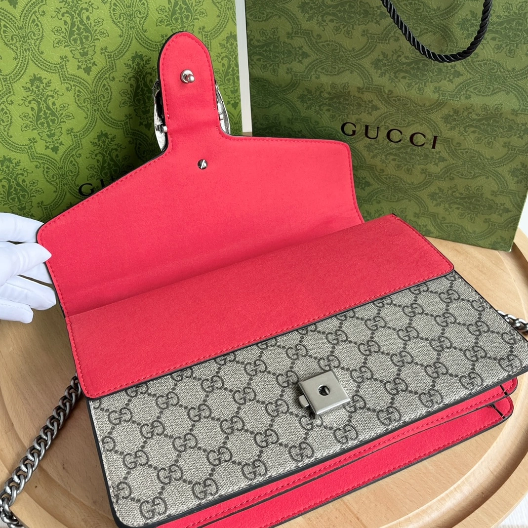 Sophisticated 9832 Gucci AAA Quality Messenger Bags For Women