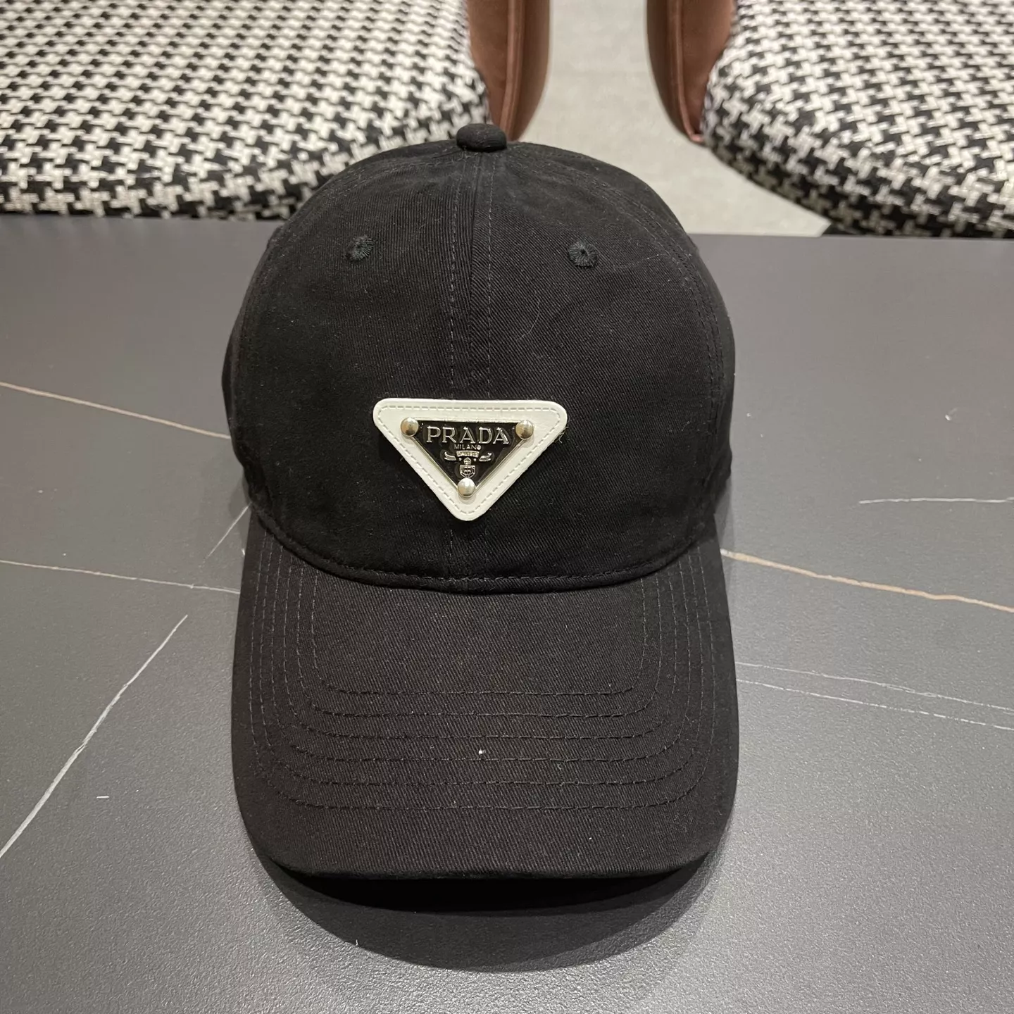 Sophisticated 9844 Prada Caps