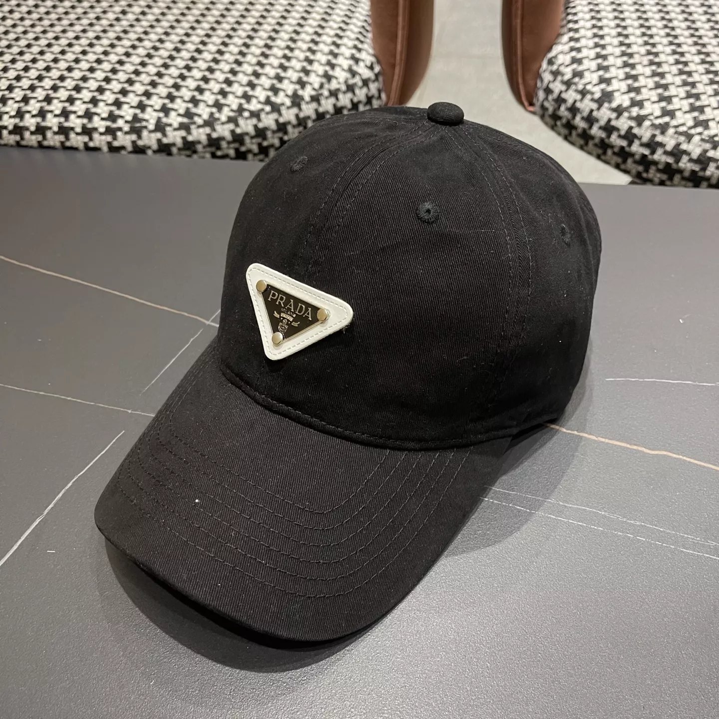 Sophisticated 9844 Prada Caps