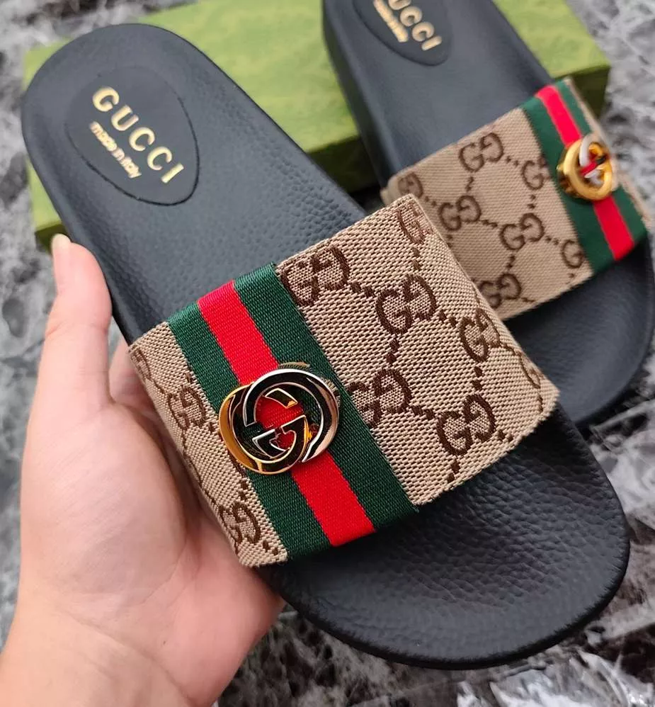 Sophisticated 9898 Gucci Slippers For Women