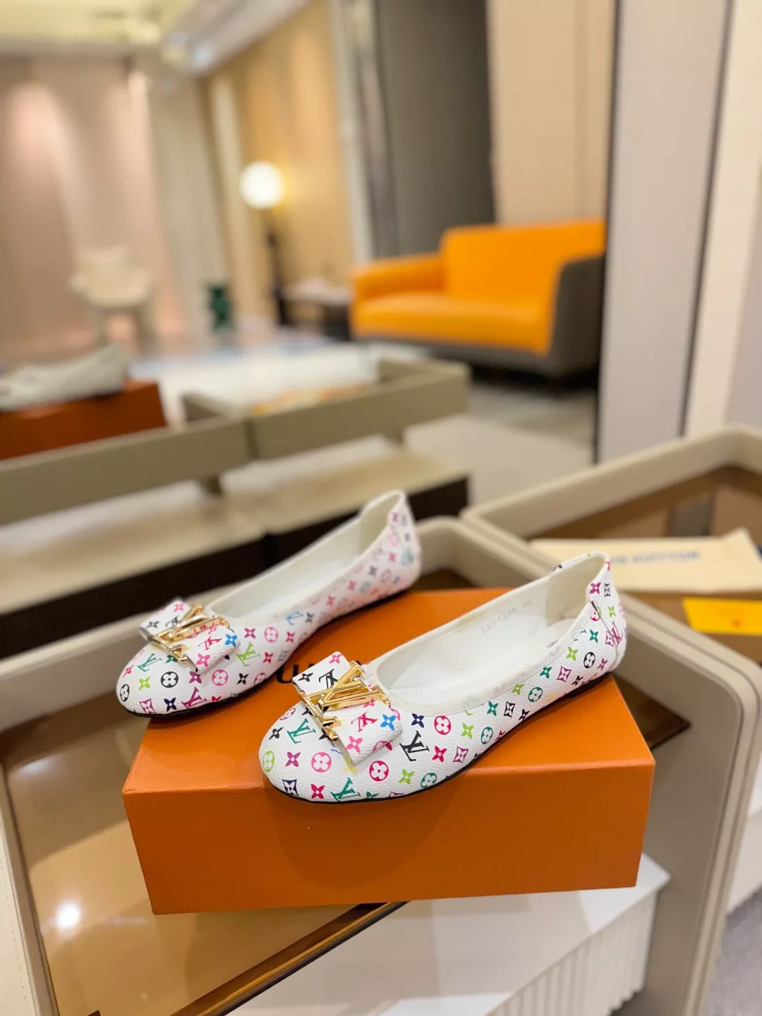 SportInspired 116 Louis Vuitton Flat Shoes For Women