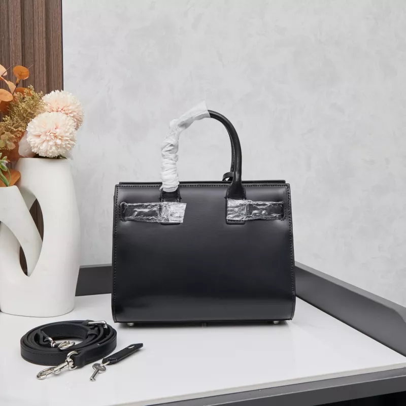 SportInspired 1433 Yves Saint Laurent AAA Quality Handbags For Women