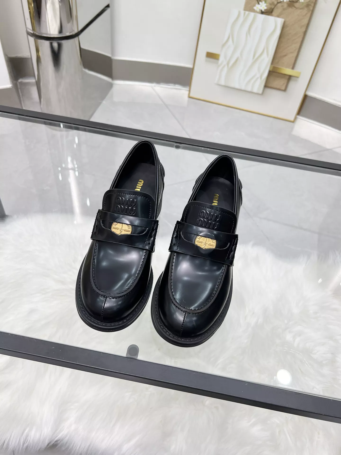 SportInspired 1616 MIU MIU Leather Shoes For Women