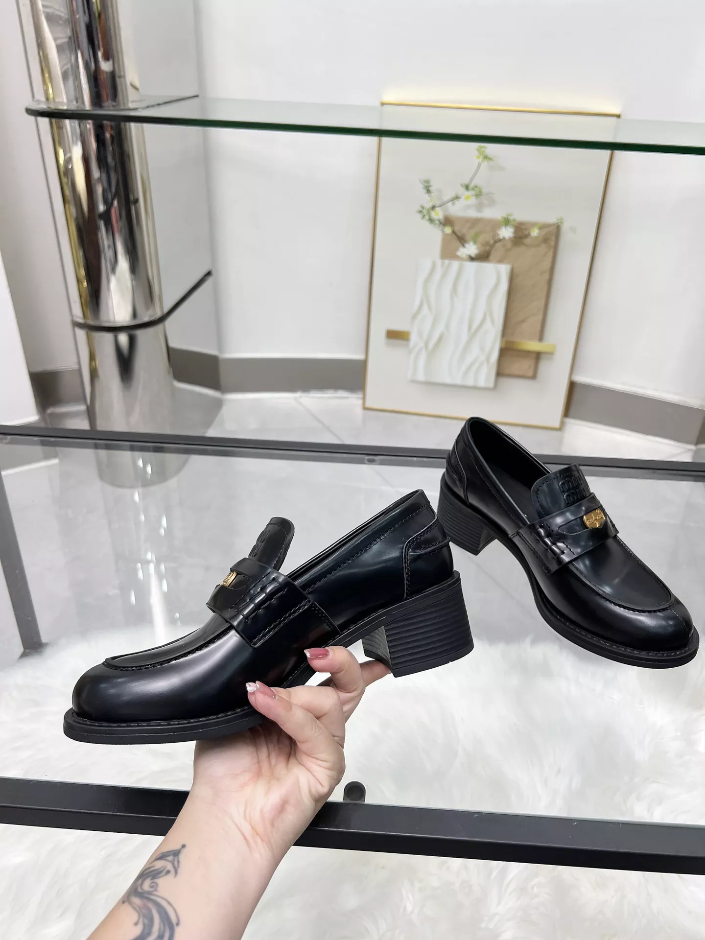 SportInspired 1616 MIU MIU Leather Shoes For Women