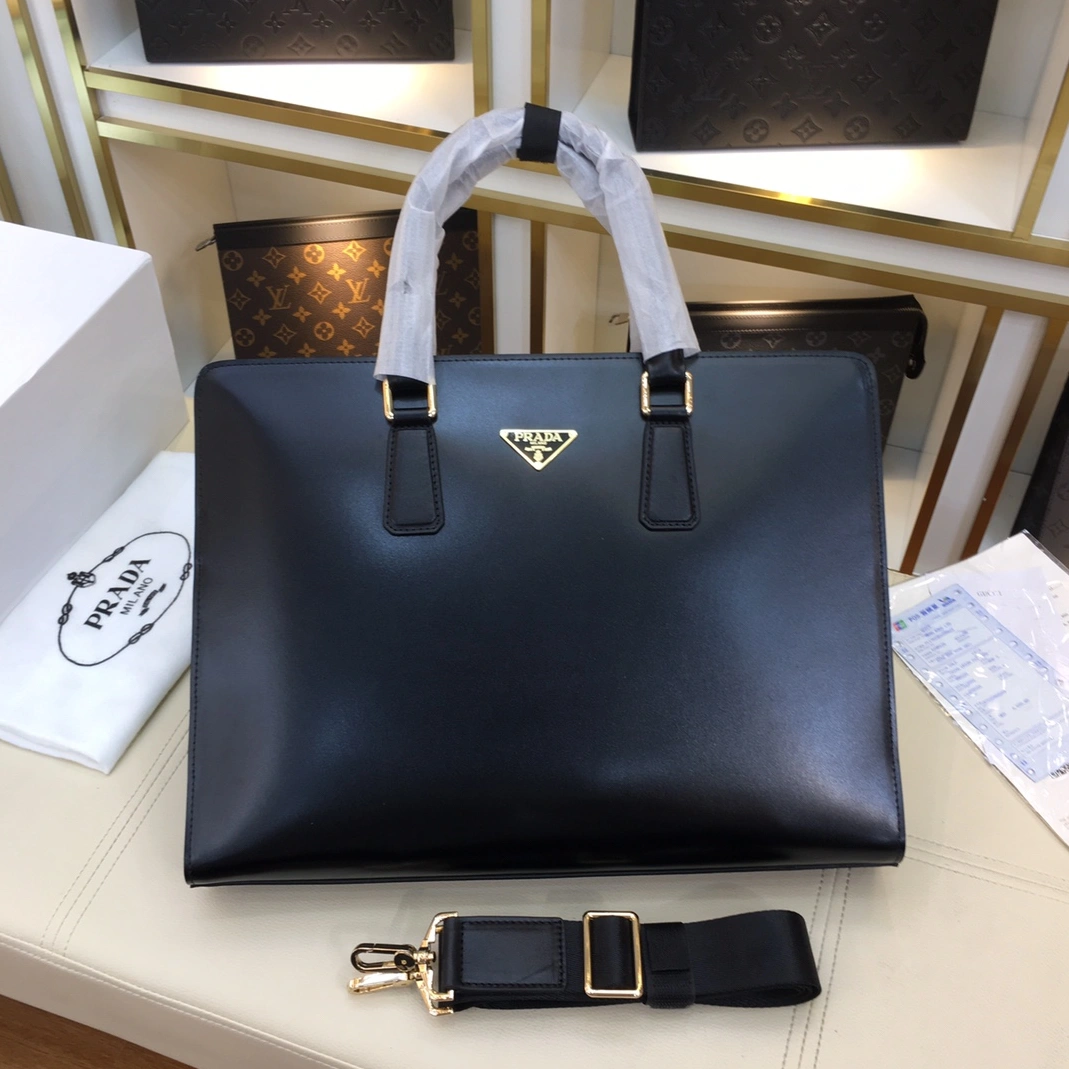 SportInspired 1800 Prada AAA Man Handbags