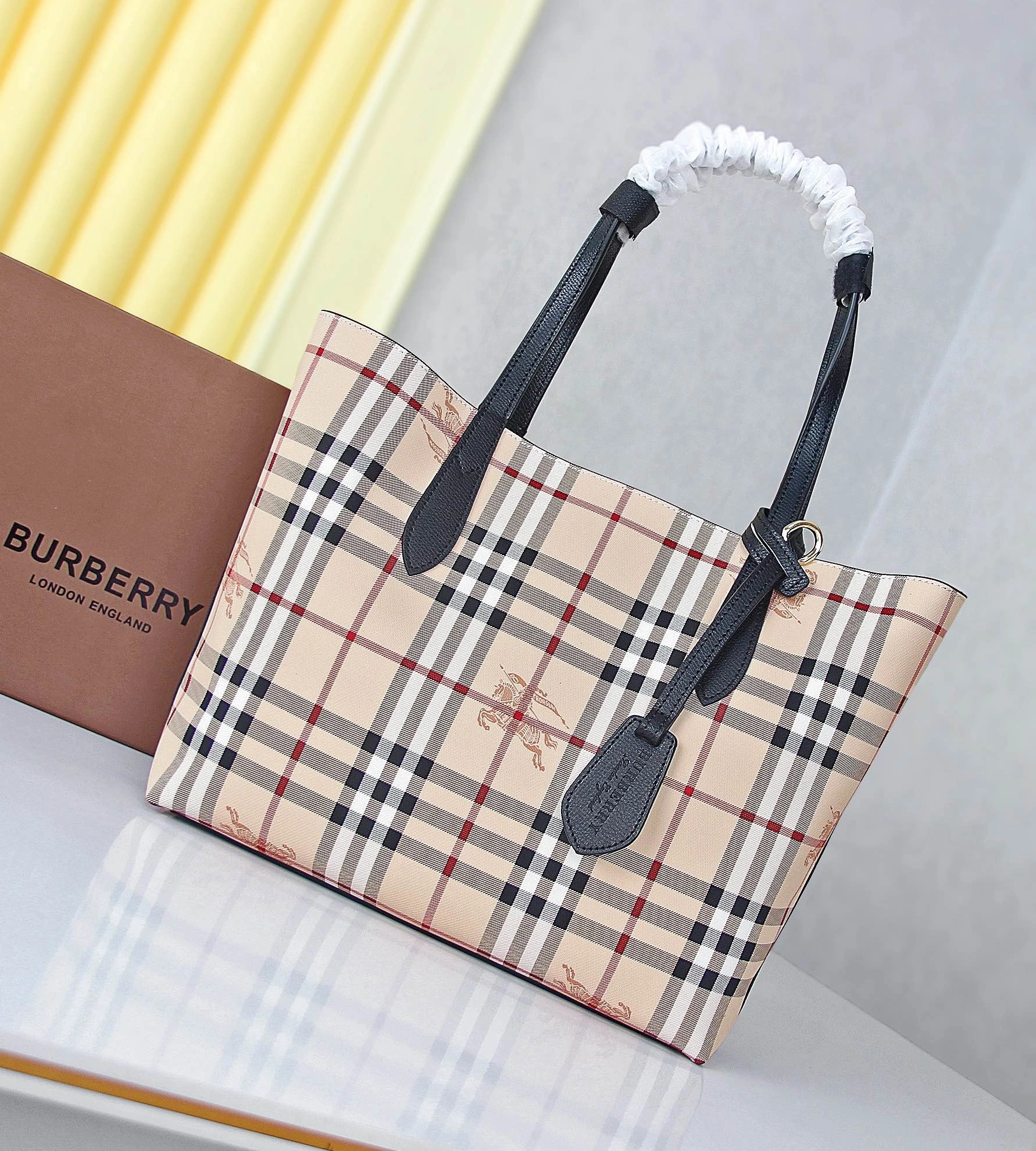 SportInspired 1942 Burberry AAA Handbags For Women