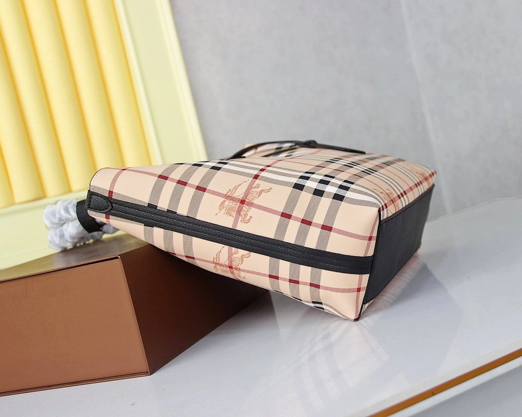 SportInspired 1942 Burberry AAA Handbags For Women