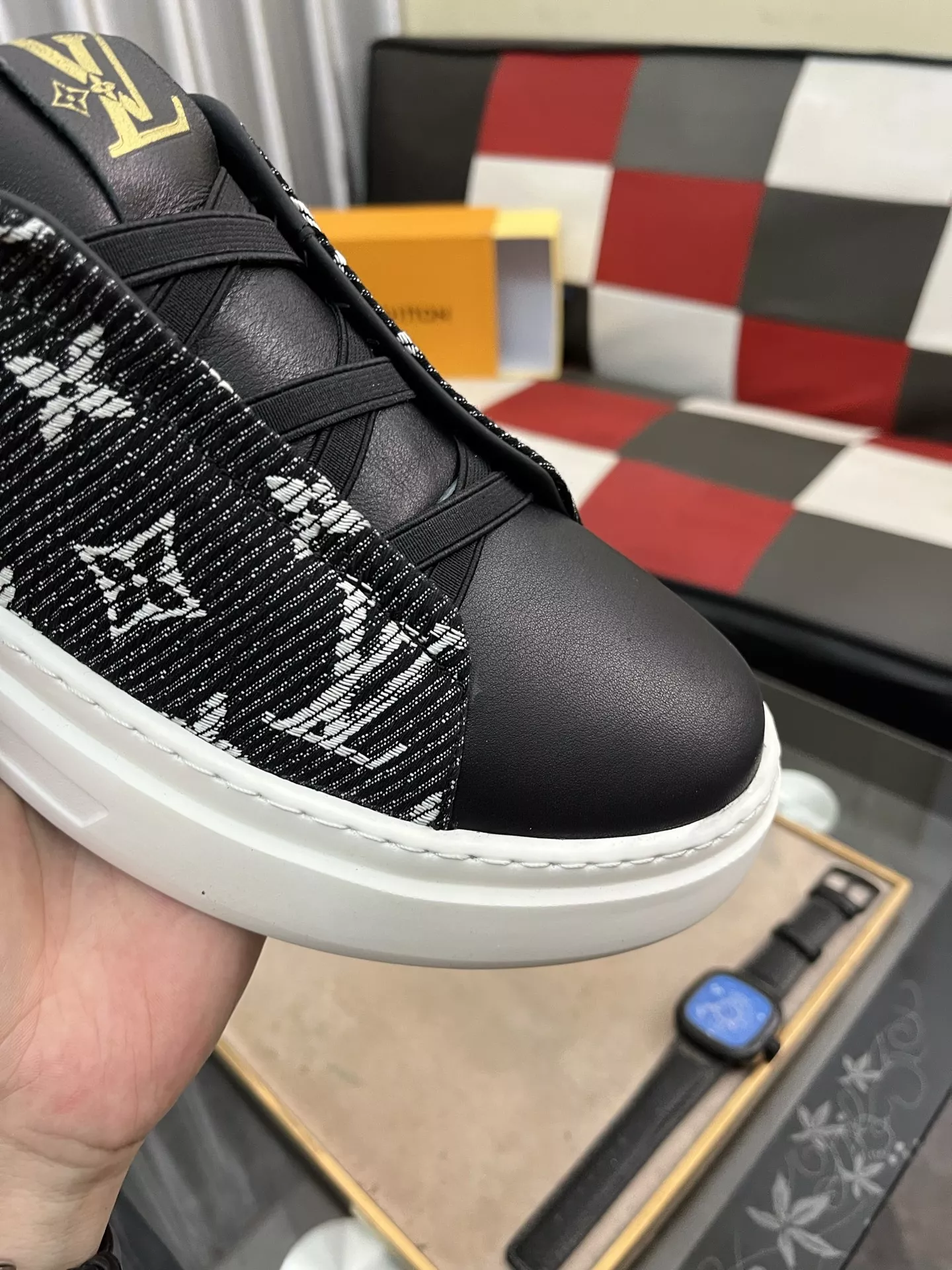 SportInspired 2010 Louis Vuitton Casual Shoes For Men