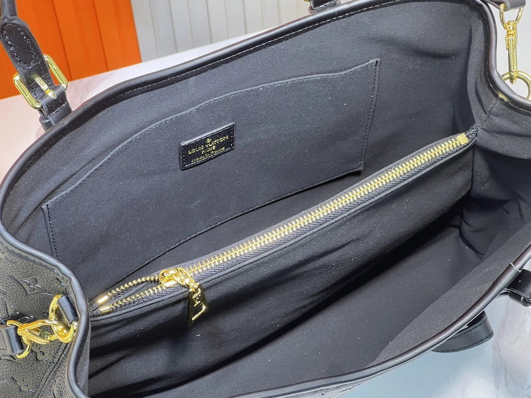 SportInspired 2015 Louis Vuitton AAA Quality Handbags For Women