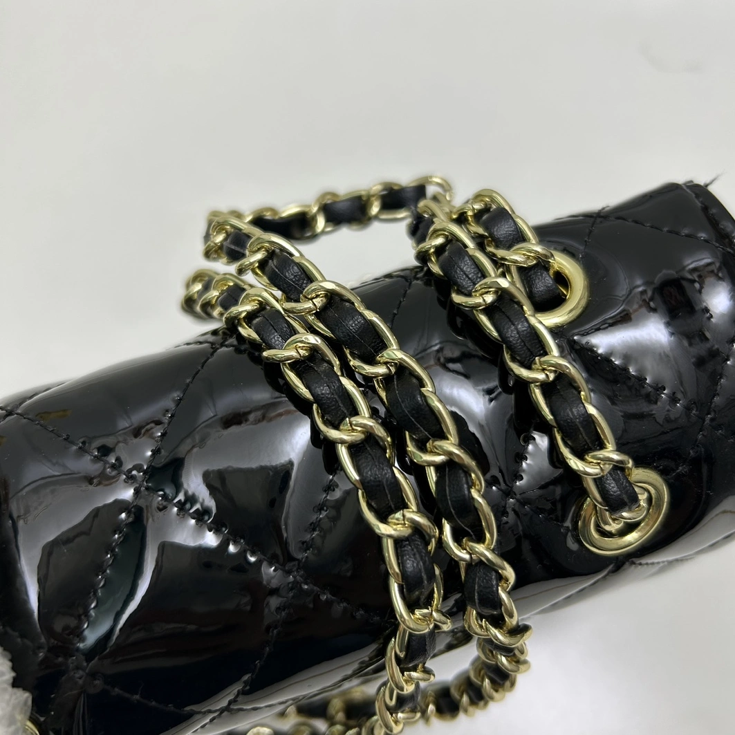 SportInspired 2089 Chanel AAA Quality Shoulder Bags For Women