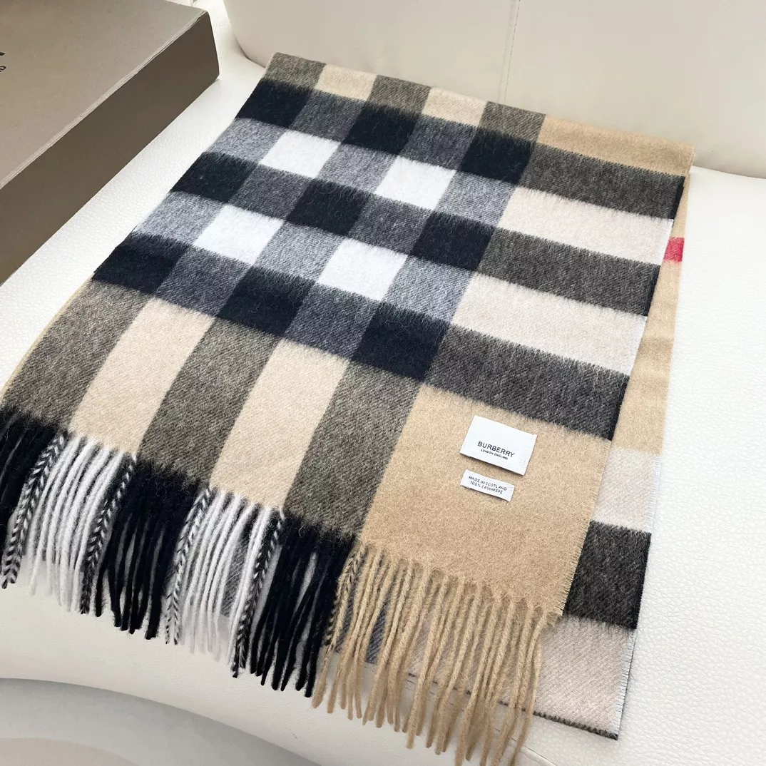 SportInspired 2304 Burberry Scarf For Women