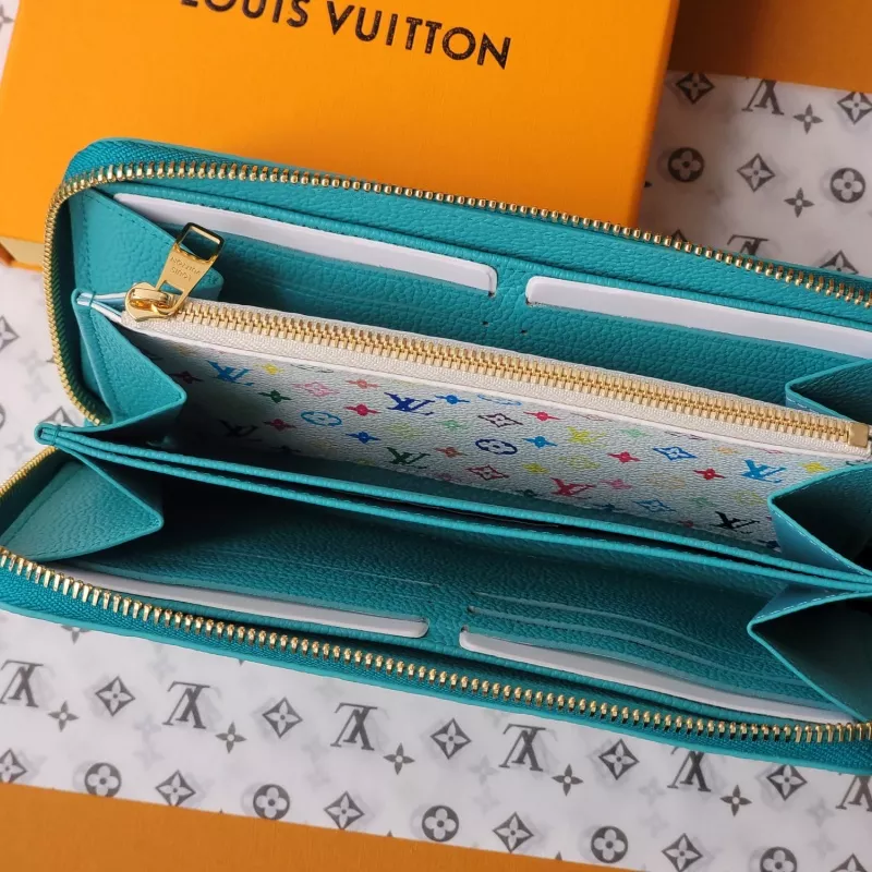 SportInspired 236 Louis Vuitton AAA Quality Card Case