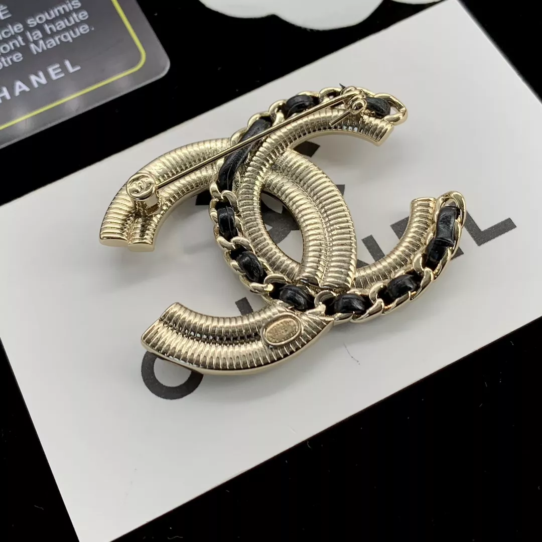 SportInspired 248 Chanel Brooches For Women