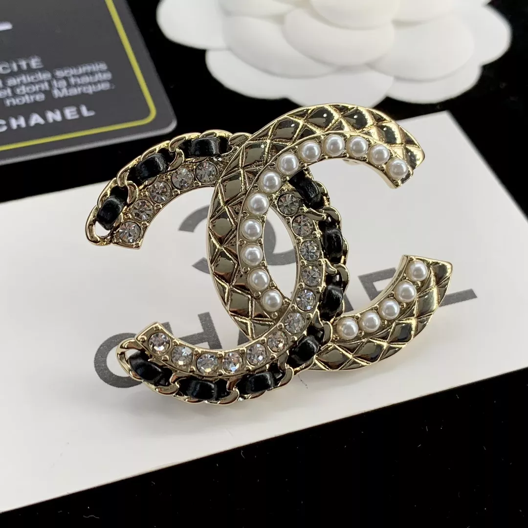 SportInspired 248 Chanel Brooches For Women