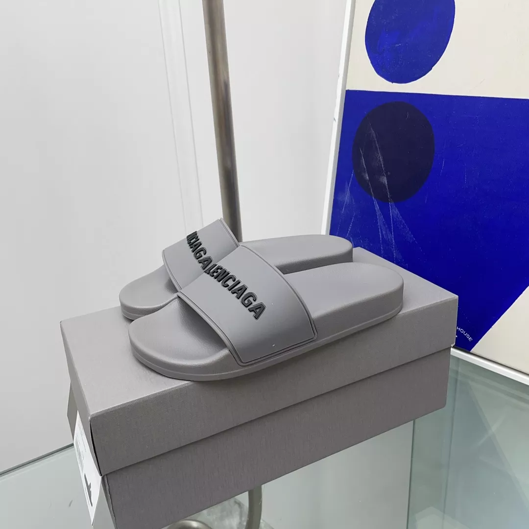 SportInspired 2843 Balenciaga Slippers For Women