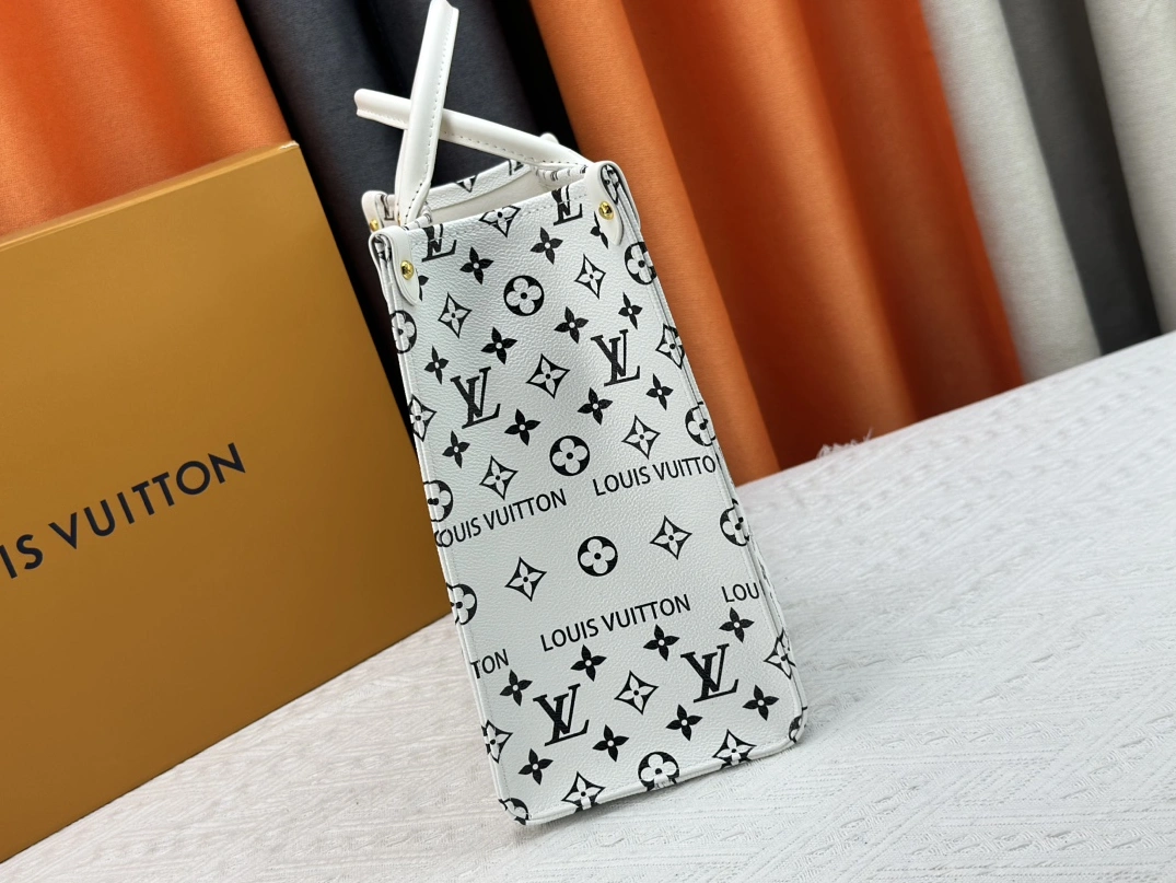 SportInspired 2846 Louis Vuitton AAA Quality Tote-Handbags For Women