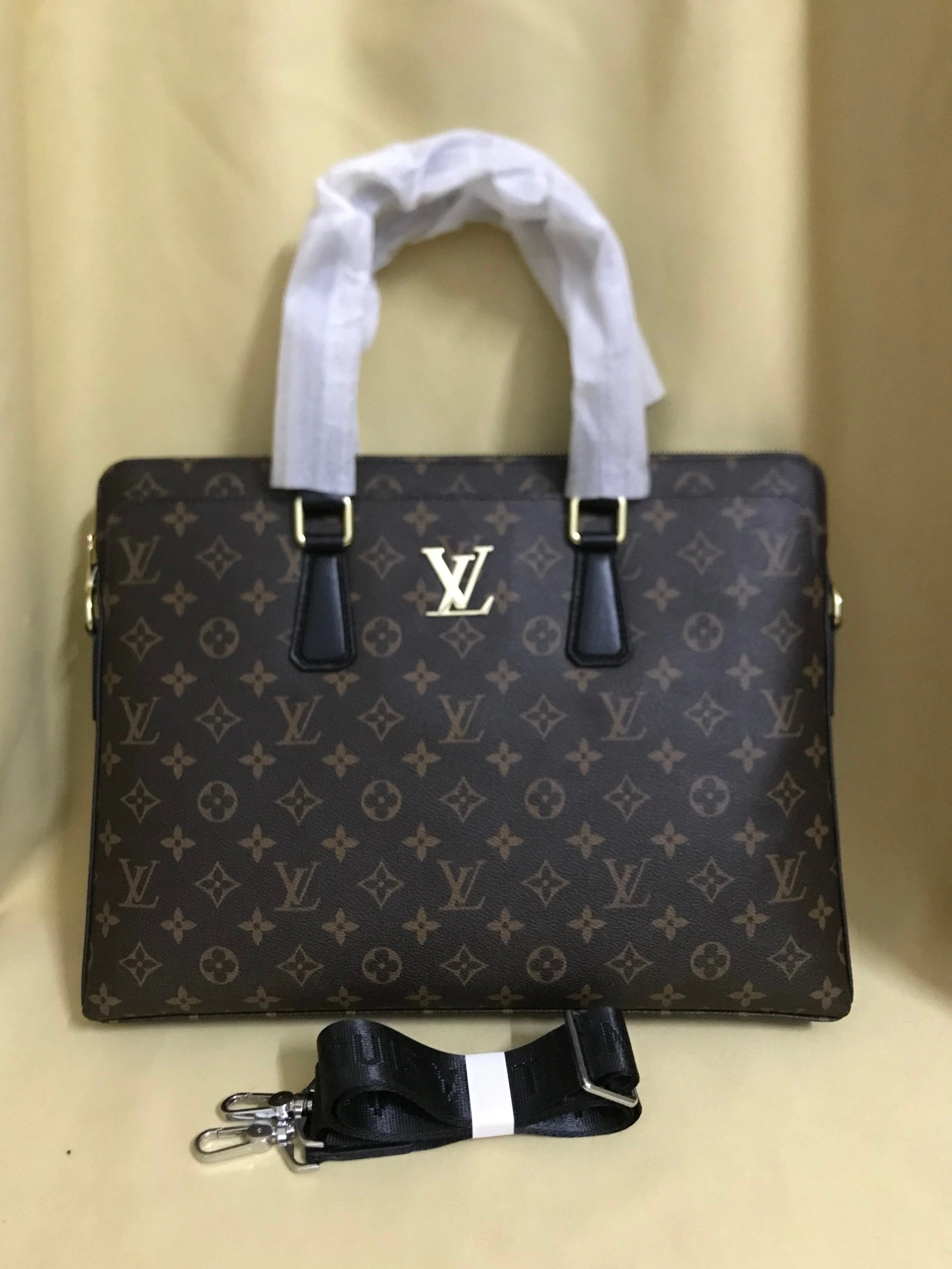 SportInspired 3089 Louis Vuitton AAA Man Handbags