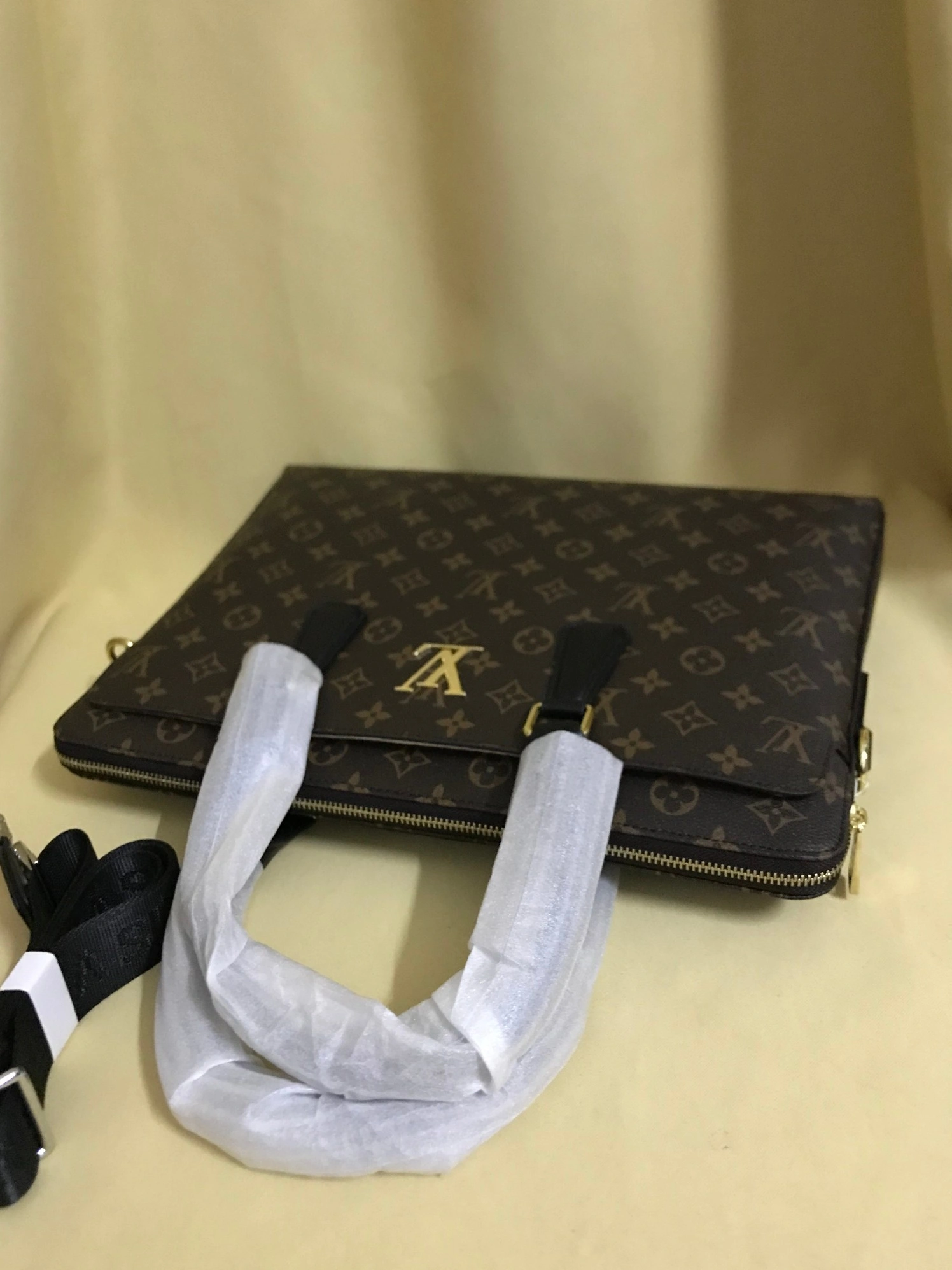 SportInspired 3089 Louis Vuitton AAA Man Handbags