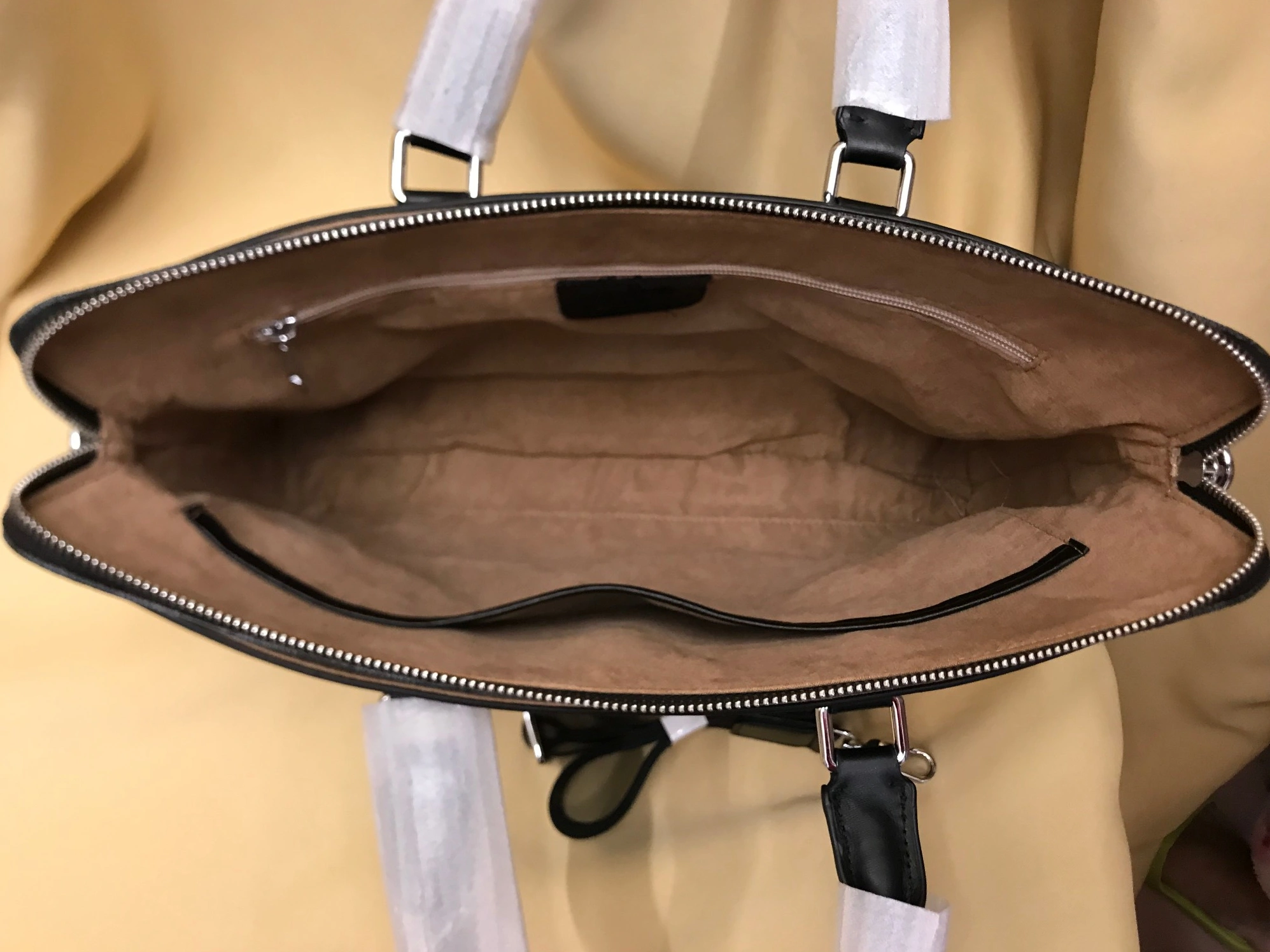 SportInspired 3089 Louis Vuitton AAA Man Handbags