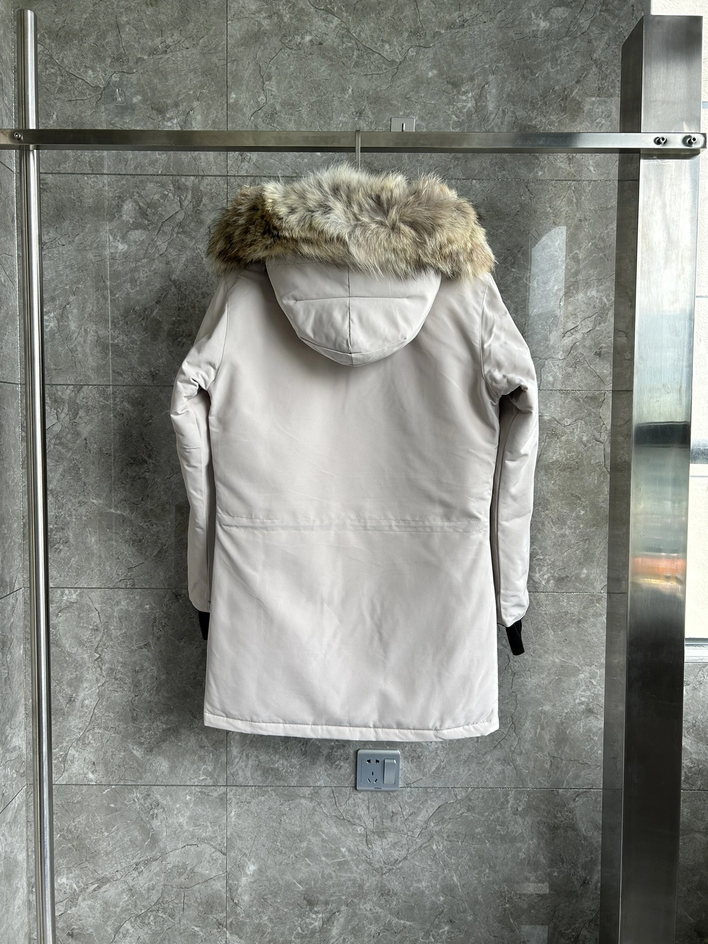 SportInspired 3259 Canada Goose Down Feather Coat Long Sleeved For Women