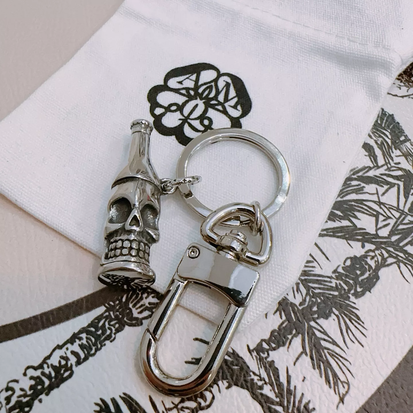 SportInspired 3272 Alexander McQueen Key Holder And Bag Buckle
