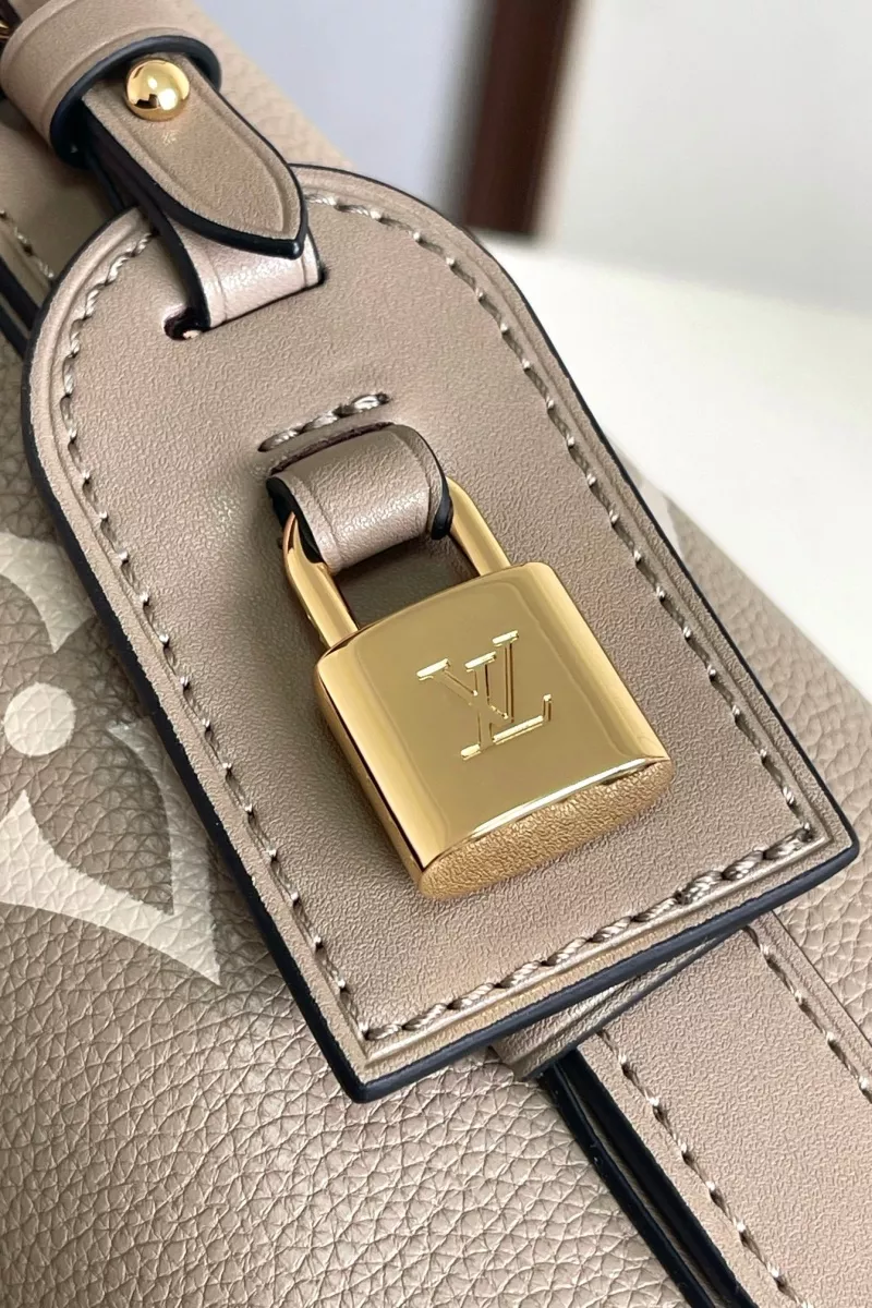 SportInspired 3515 Louis Vuitton AAA Quality Messenger Bags For Women