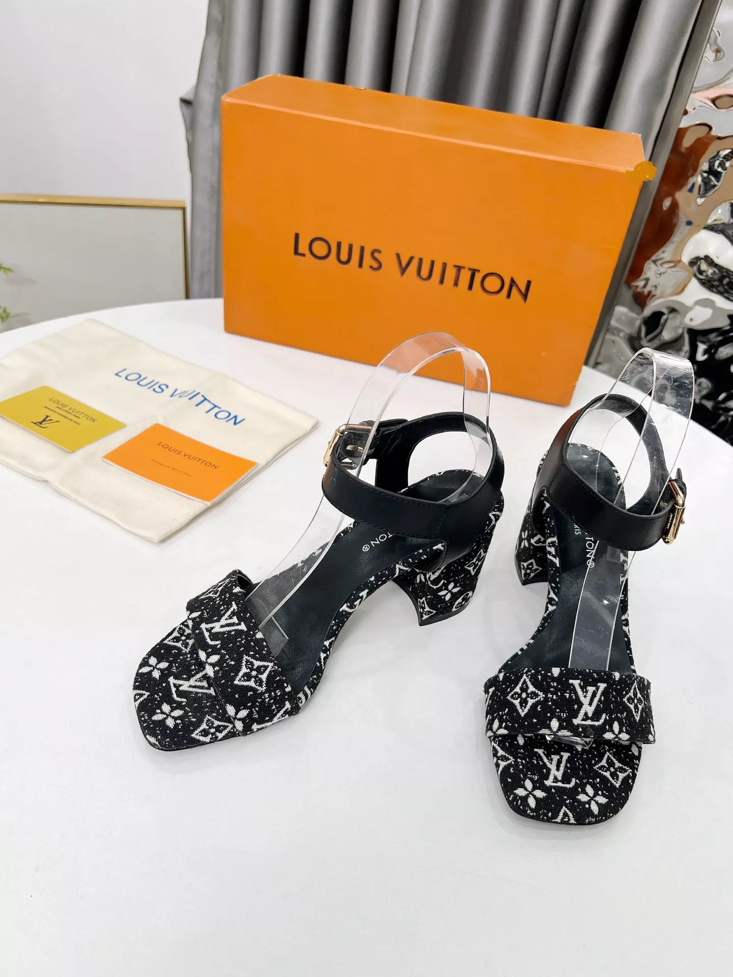 SportInspired 3556 Louis Vuitton Sandal For Women
