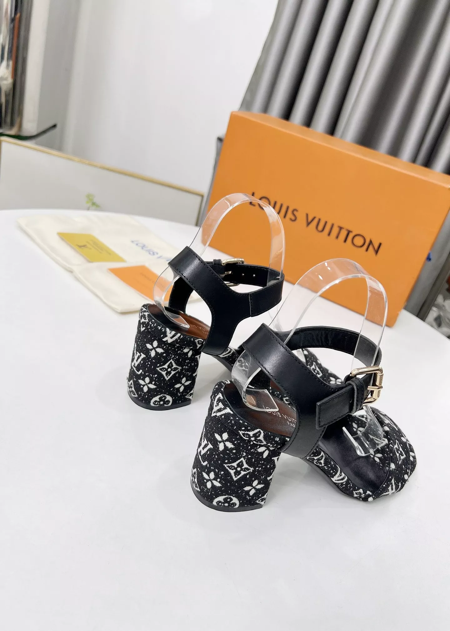 SportInspired 3556 Louis Vuitton Sandal For Women