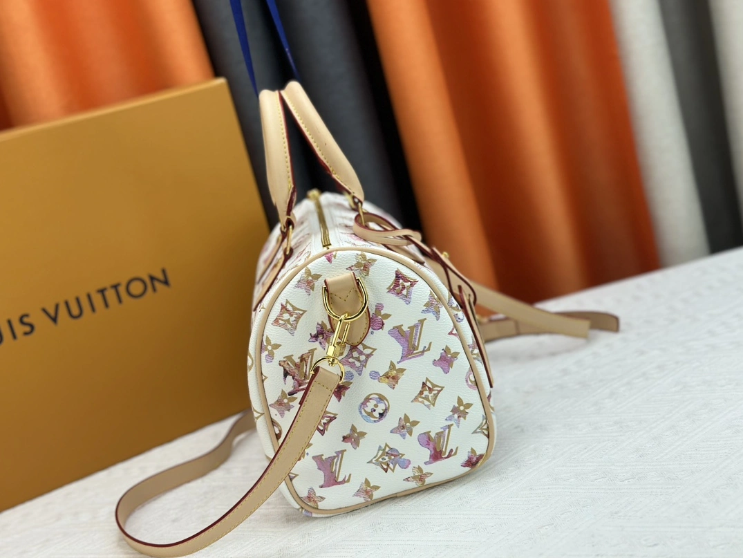 SportInspired 3578 Louis Vuitton AAA Quality Handbags For Women