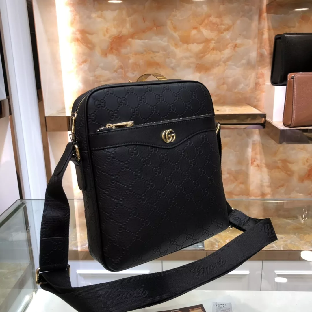 SportInspired 3689 Gucci AAA Man Messenger Bags