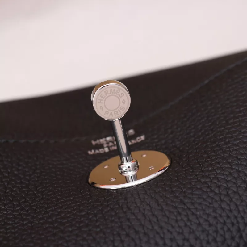 SportInspired 3817 Hermes AAA Quality Handbags In Silver For Women