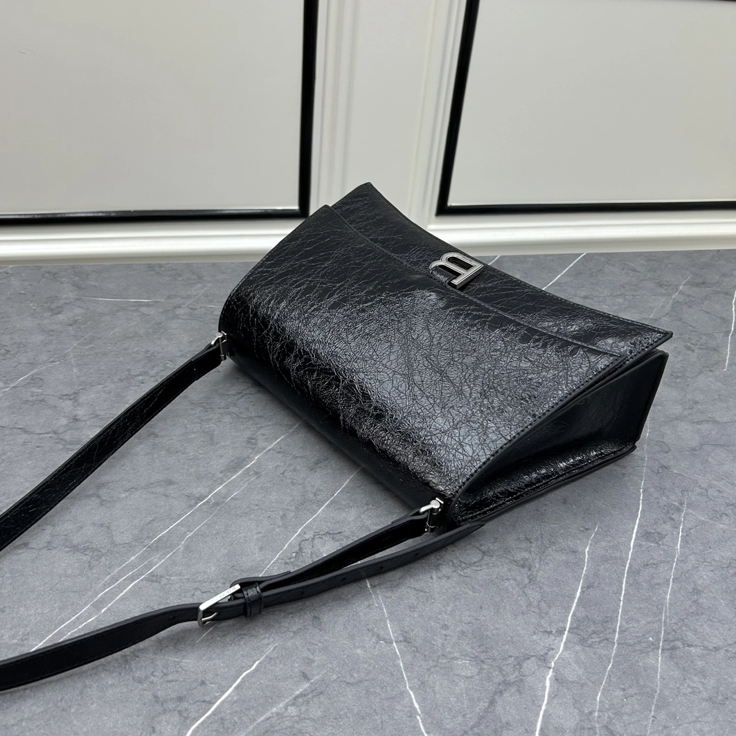 SportInspired 3866 Balenciaga AAA Quality Shoulder Bags For Women