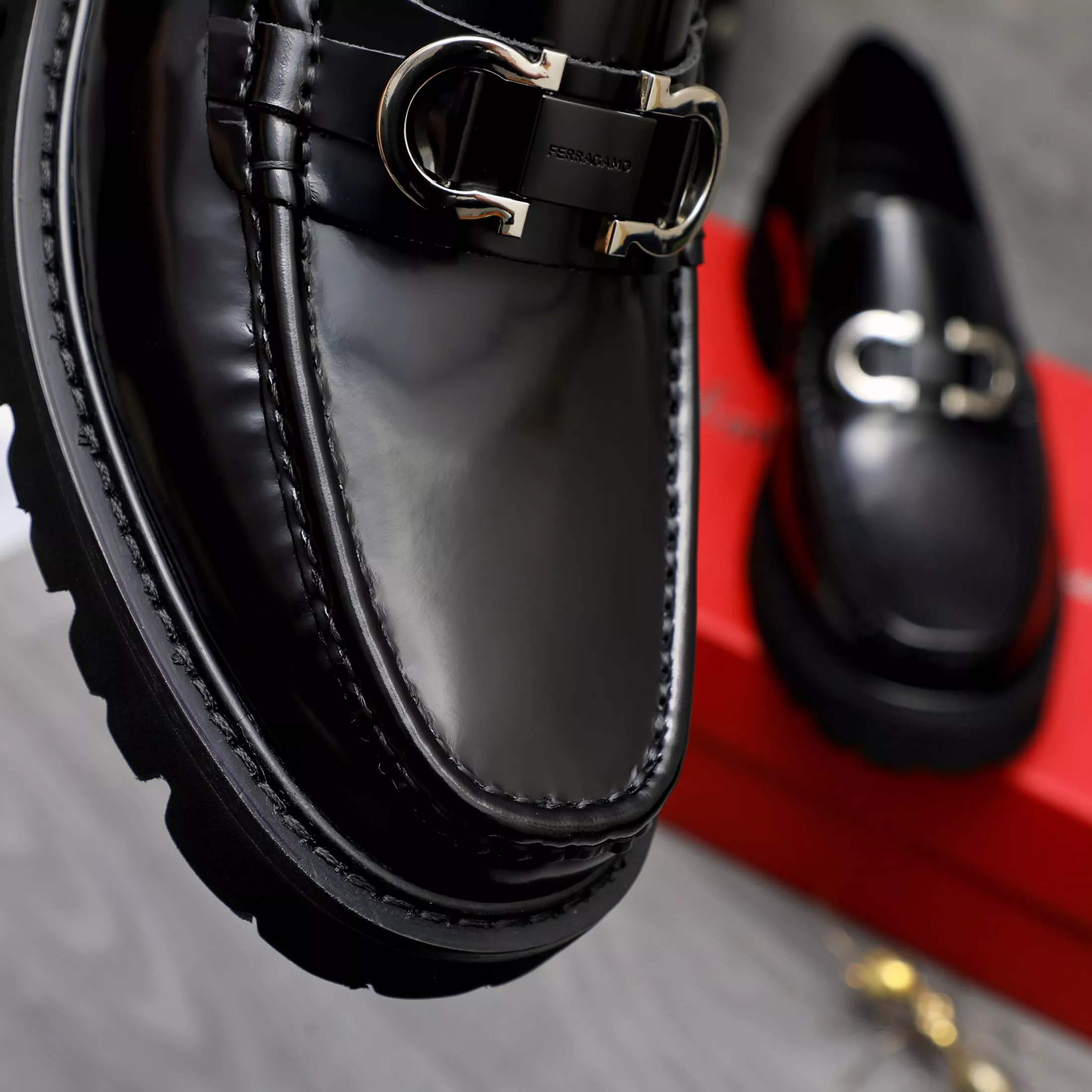 SportInspired 410 Salvatore Ferragamo Leather Shoes For Men