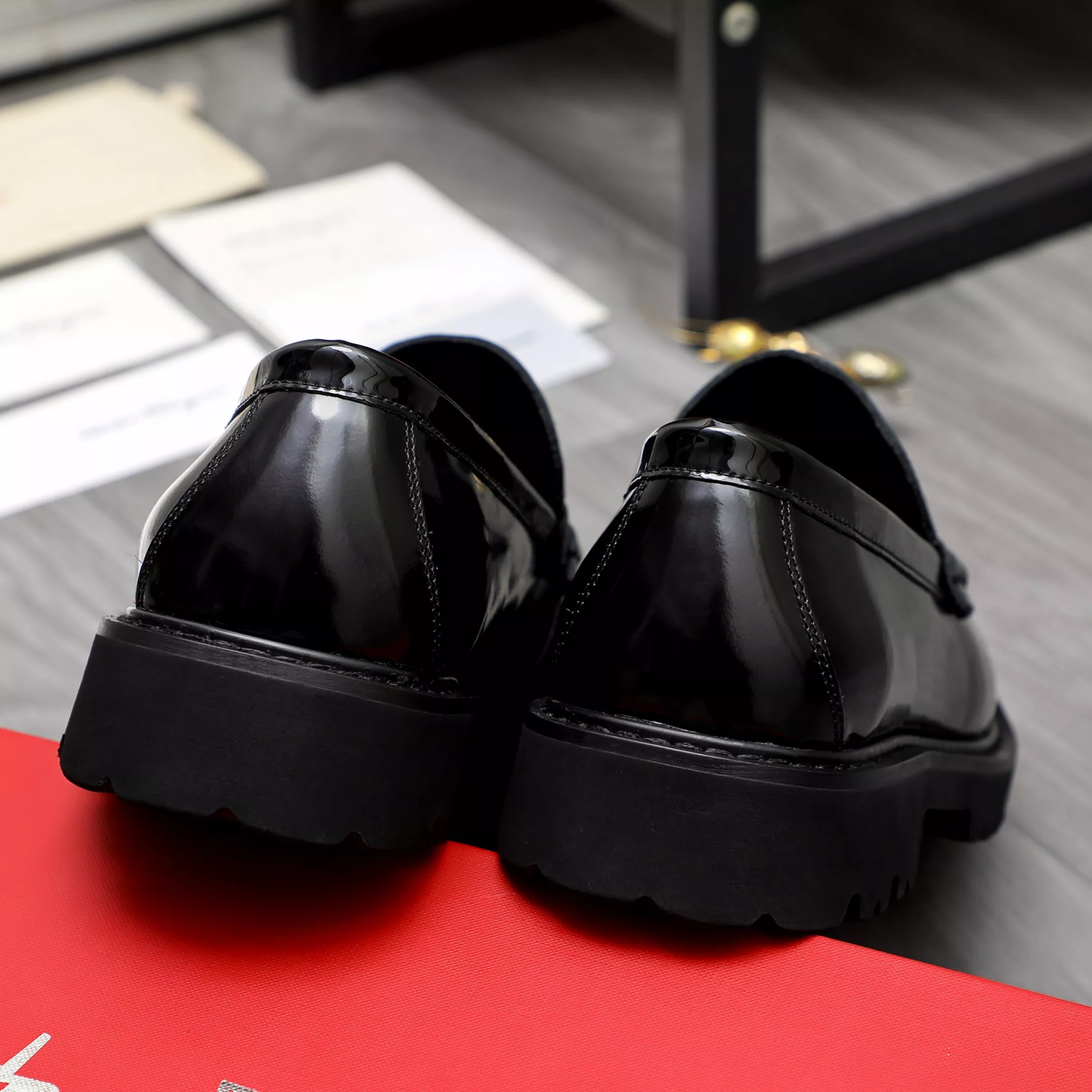 SportInspired 410 Salvatore Ferragamo Leather Shoes For Men