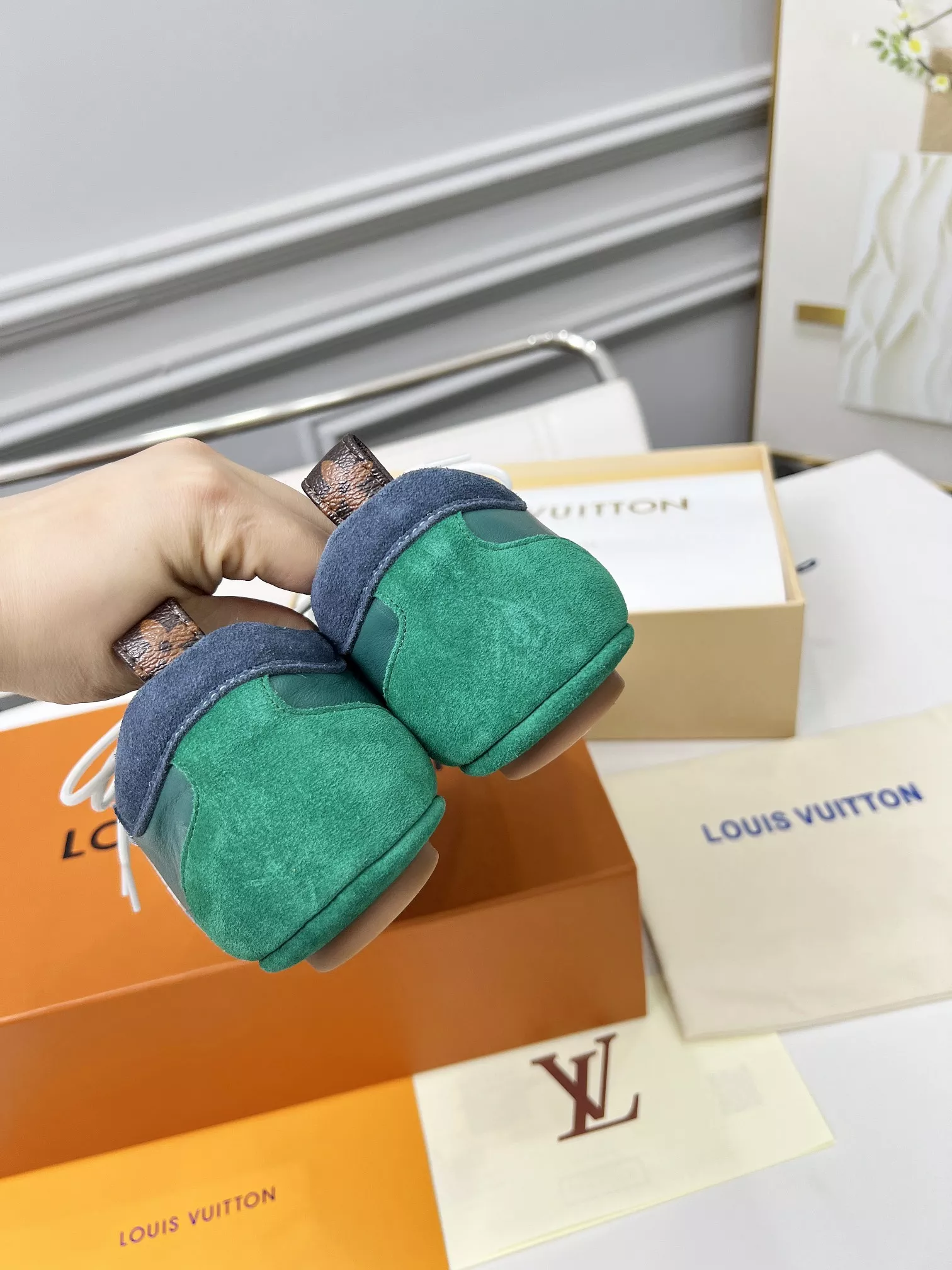 SportInspired 4439 Louis Vuitton Casual Shoes For Women